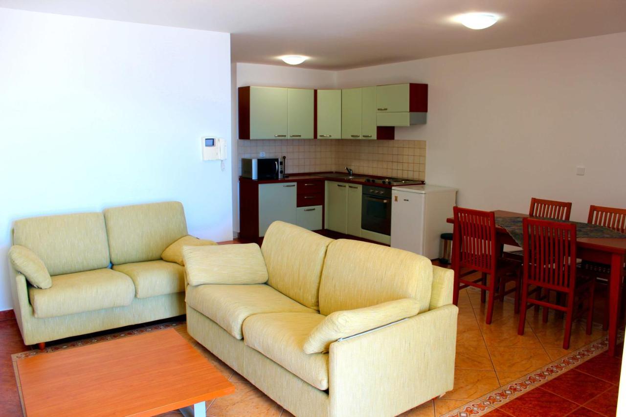 Apartment Obala Novi Vinodolski Exteriör bild